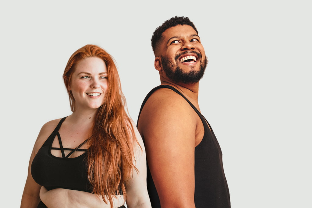 mujer y hombre posando para unidad de salud, nutrición y obesidad