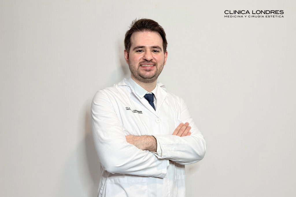 Dr Quintáns. Blefaroplastia